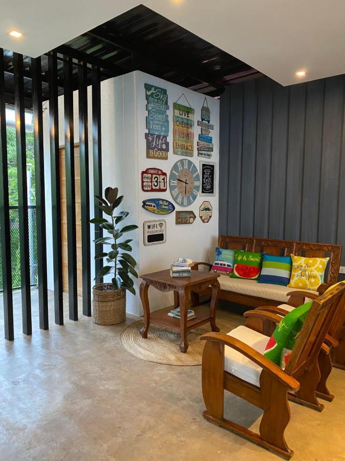 Bakawan Hostel Coron Exterior foto