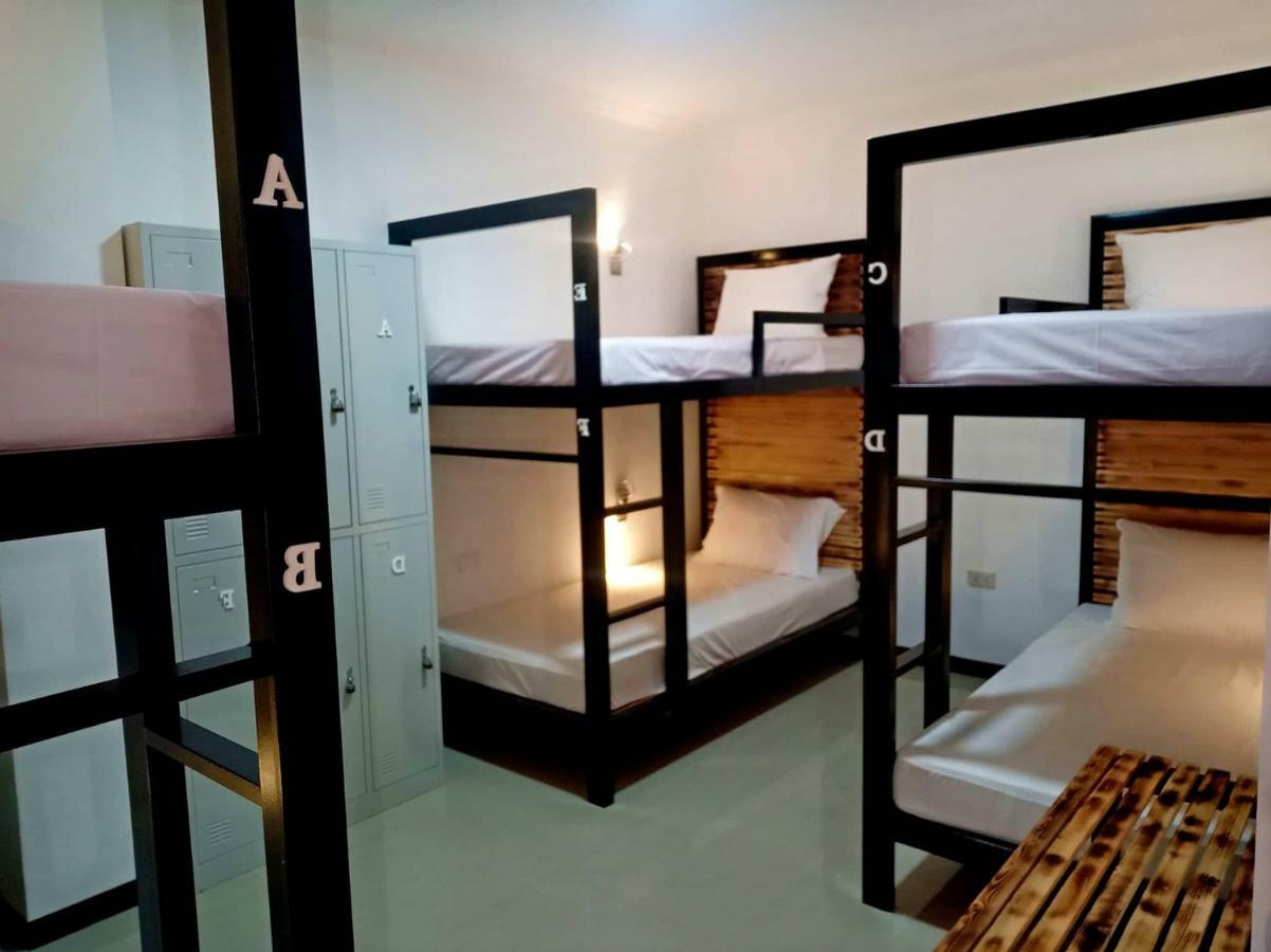Bakawan Hostel Coron Exterior foto